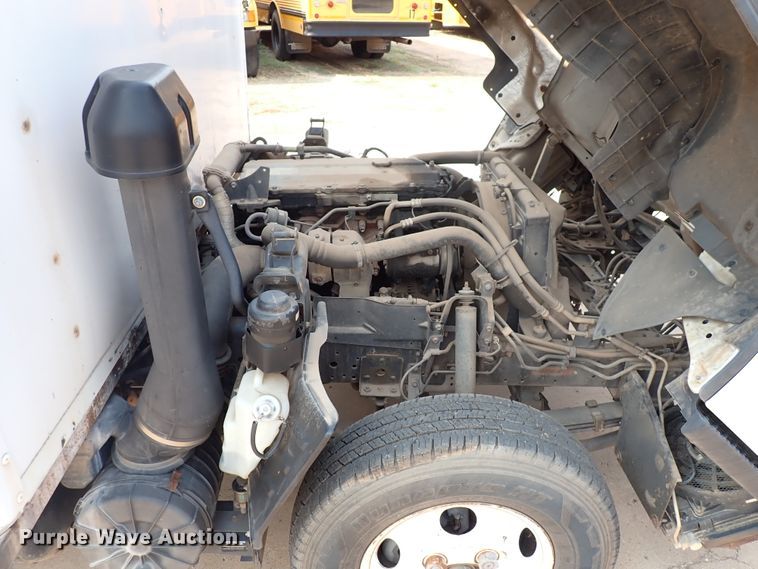 image for item DN1888 2006 Isuzu NPR  box truck