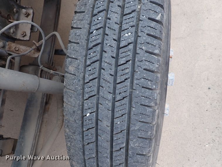 image for item DN1888 2006 Isuzu NPR  box truck