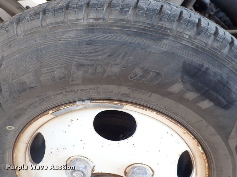 image for item DN1888 2006 Isuzu NPR  box truck