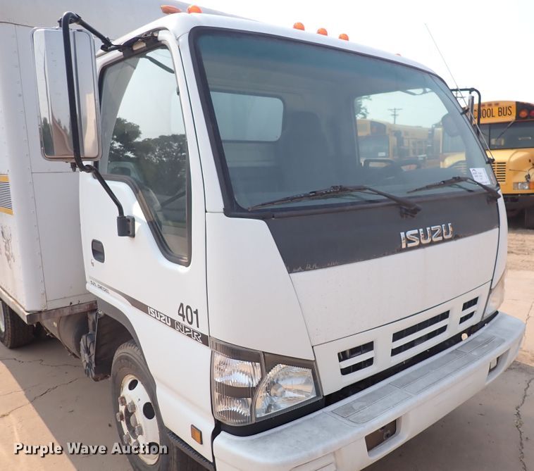 image for item DN1888 2006 Isuzu NPR  box truck