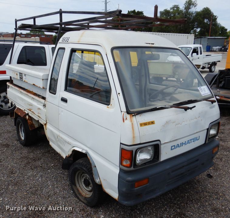 image for item DN1911 1994 Daihatsu HiJet  mini truck