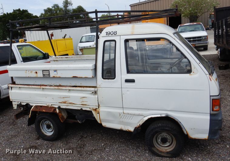 image for item DN1911 1994 Daihatsu HiJet  mini truck