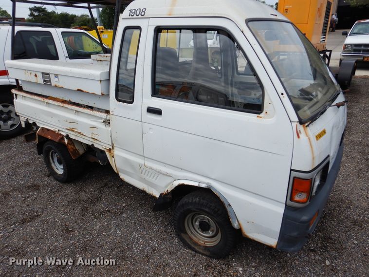 image for item DN1911 1994 Daihatsu HiJet  mini truck