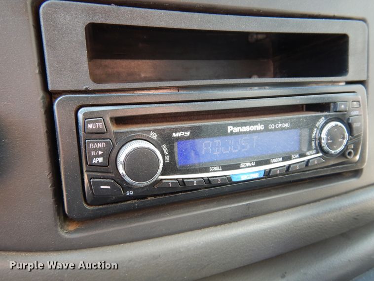 image for item DN1914 2006 Ford E350 Super Duty  school bus