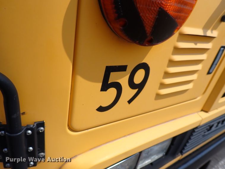 image for item DN1917 2005 Blue Bird All American  school bus