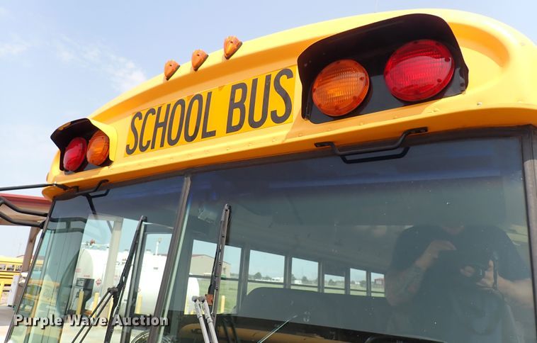 image for item DN1917 2005 Blue Bird All American  school bus