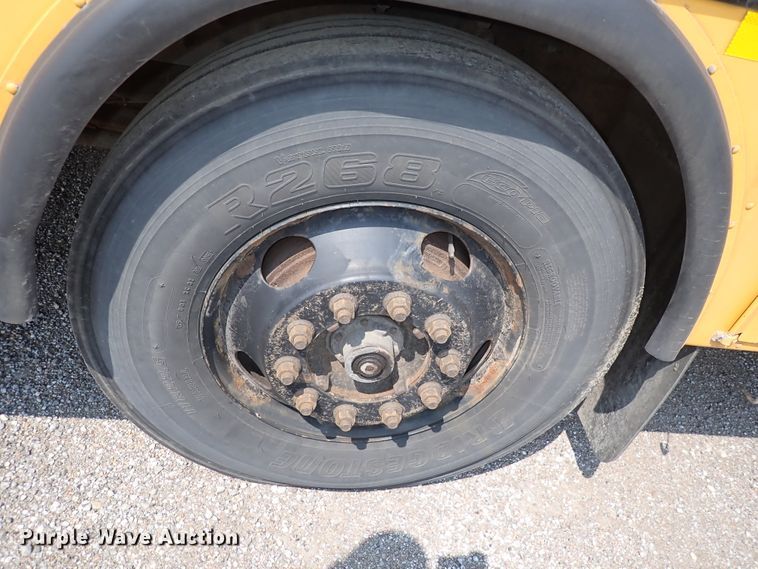 image for item DN1917 2005 Blue Bird All American  school bus