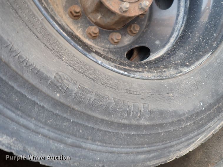 image for item DN1917 2005 Blue Bird All American  school bus