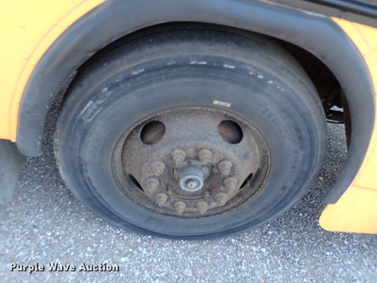 image for item DN1917 2005 Blue Bird All American  school bus