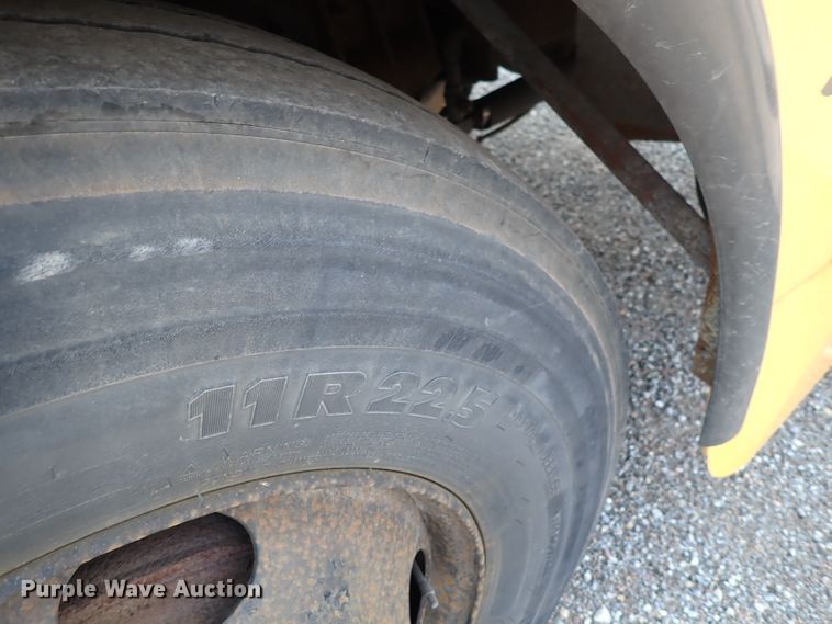 image for item DN1917 2005 Blue Bird All American  school bus