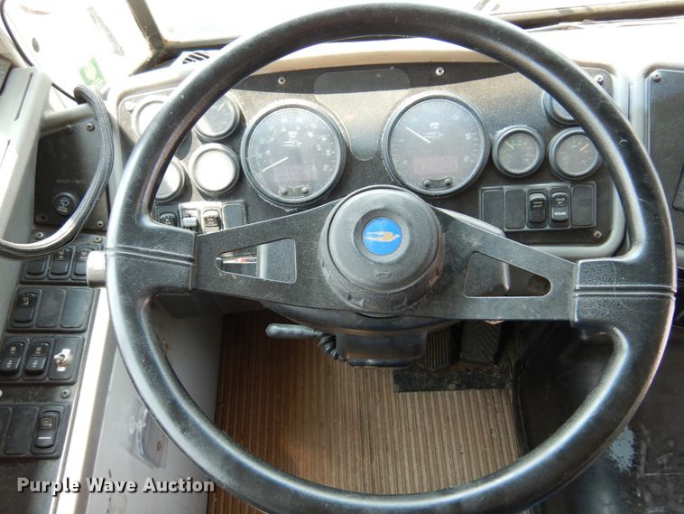 image for item DN1918 2006 Blue Bird All American  school bus