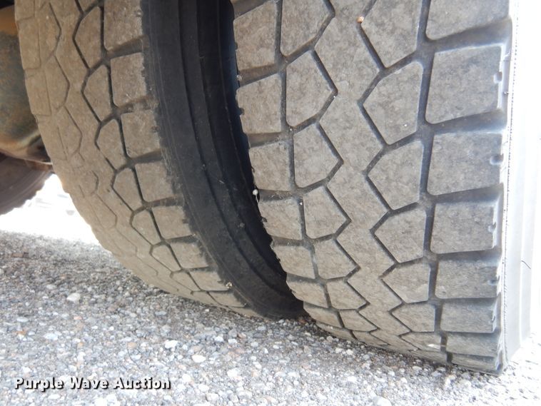 image for item DN1918 2006 Blue Bird All American  school bus