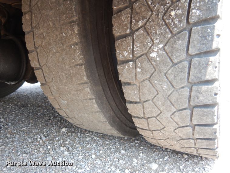 image for item DN1918 2006 Blue Bird All American  school bus