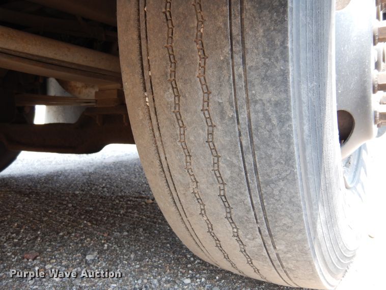 image for item DN1918 2006 Blue Bird All American  school bus