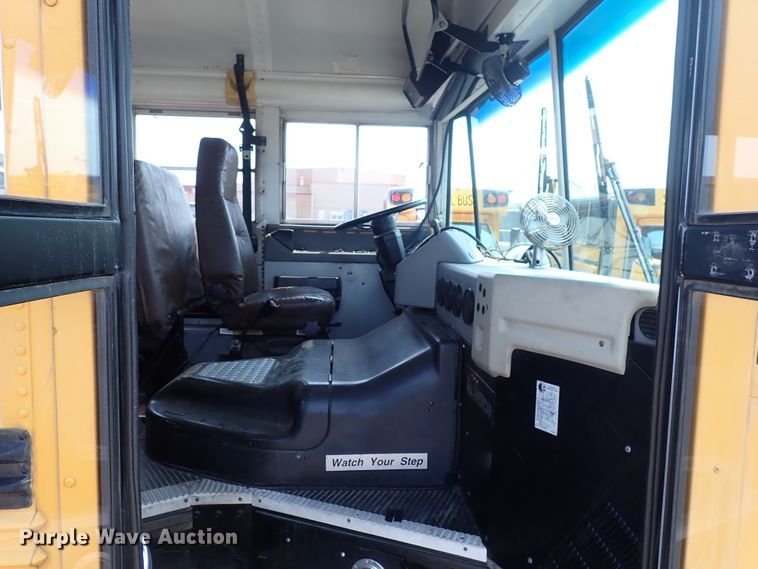 image for item DN1919 2005 Blue Bird All American  school bus