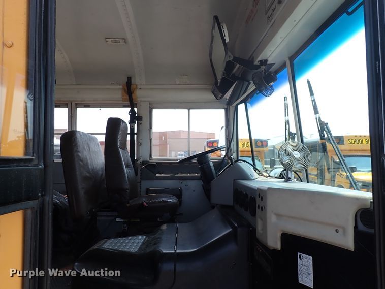 image for item DN1919 2005 Blue Bird All American  school bus