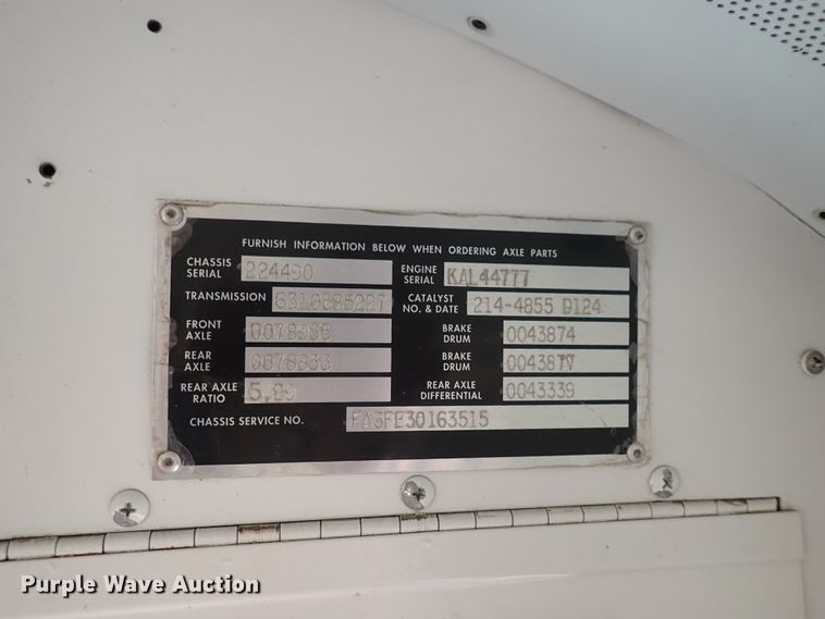 image for item DN1919 2005 Blue Bird All American  school bus