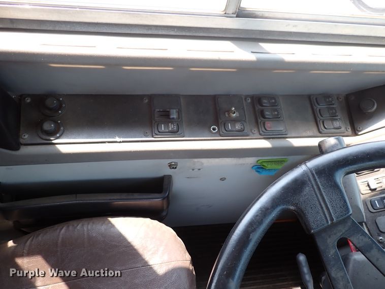 image for item DN1921 2005 Blue Bird All American  school bus