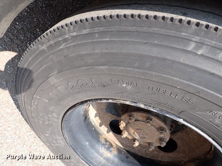 image for item DN1921 2005 Blue Bird All American  school bus