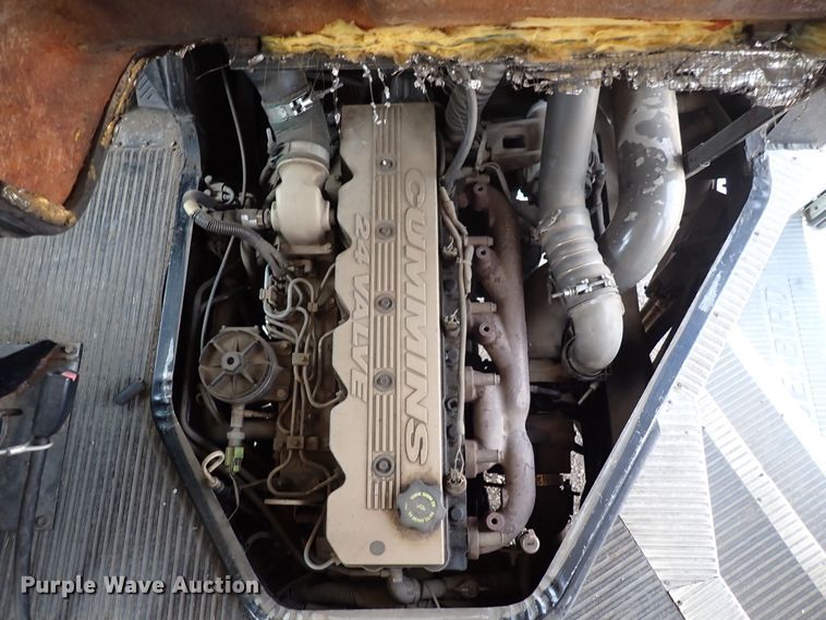 image for item DN1922 2000 Blue Bird TC2000  school bus