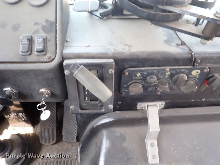 image for item DN1922 2000 Blue Bird TC2000  school bus