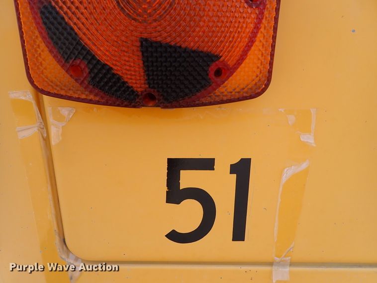 image for item DN1922 2000 Blue Bird TC2000  school bus
