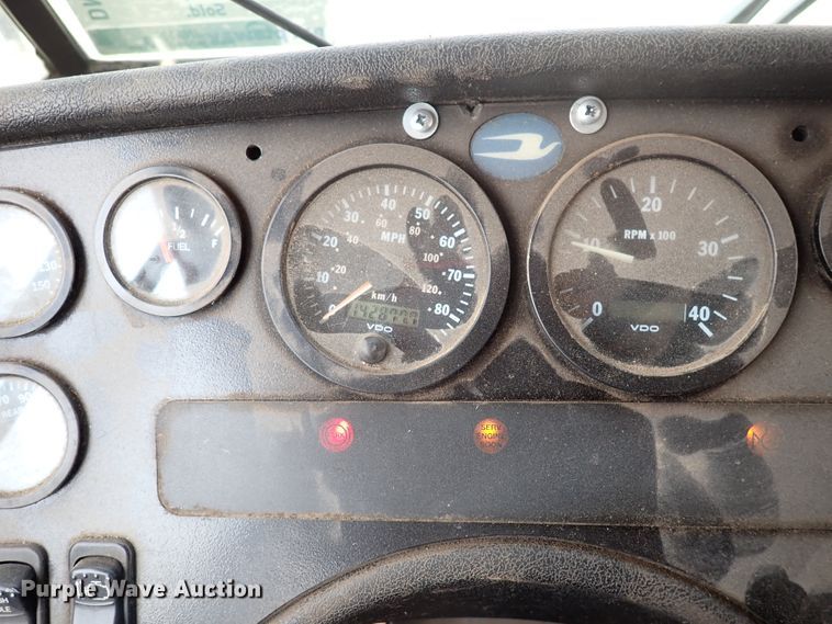 image for item DN1923 2000 Blue Bird TC2000  school bus