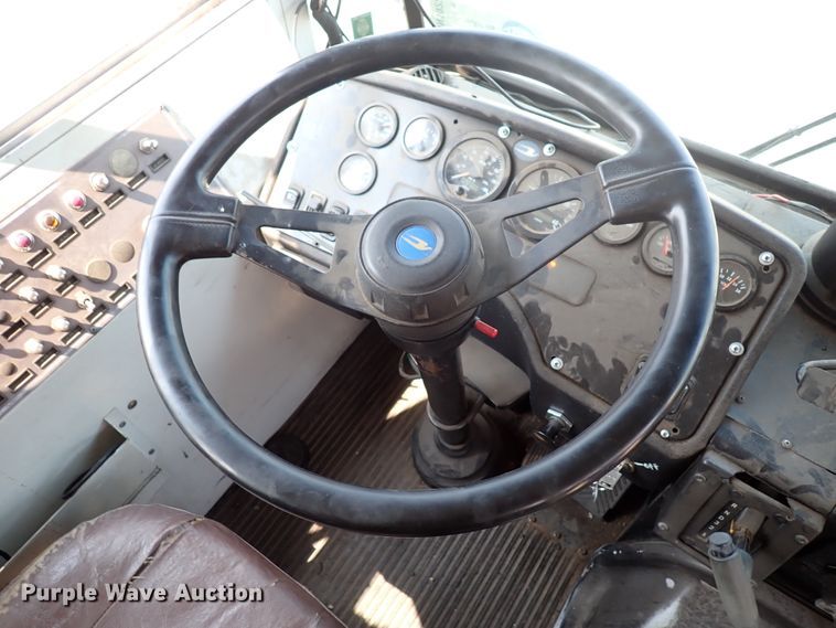 image for item DN1923 2000 Blue Bird TC2000  school bus