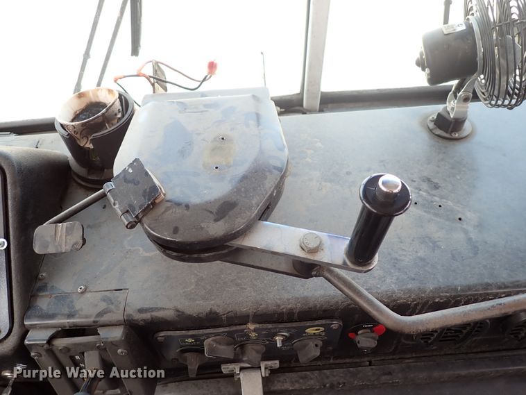 image for item DN1923 2000 Blue Bird TC2000  school bus