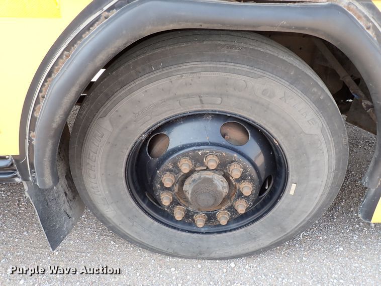 image for item DN1923 2000 Blue Bird TC2000  school bus