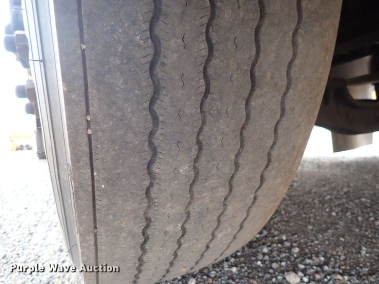 image for item DN1923 2000 Blue Bird TC2000  school bus