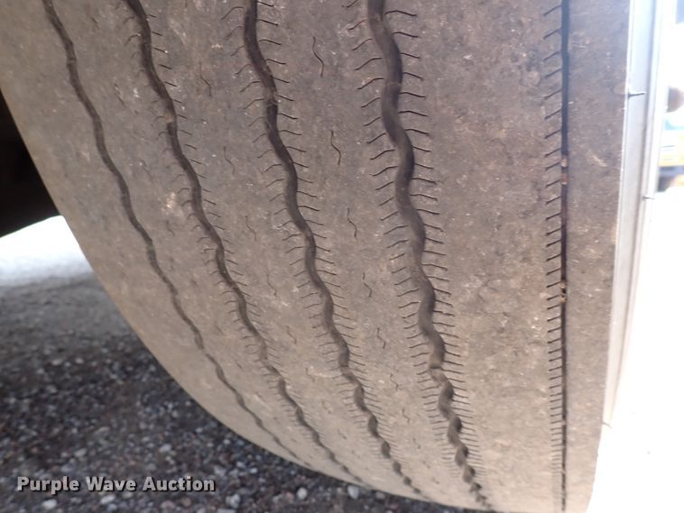 image for item DN1923 2000 Blue Bird TC2000  school bus