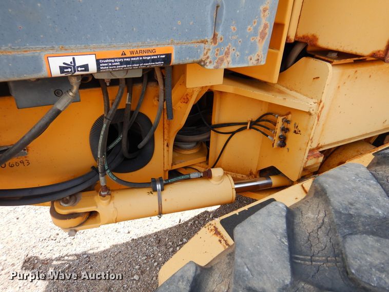 image for item DN1926 2002 John Deere 770CH  motor grader