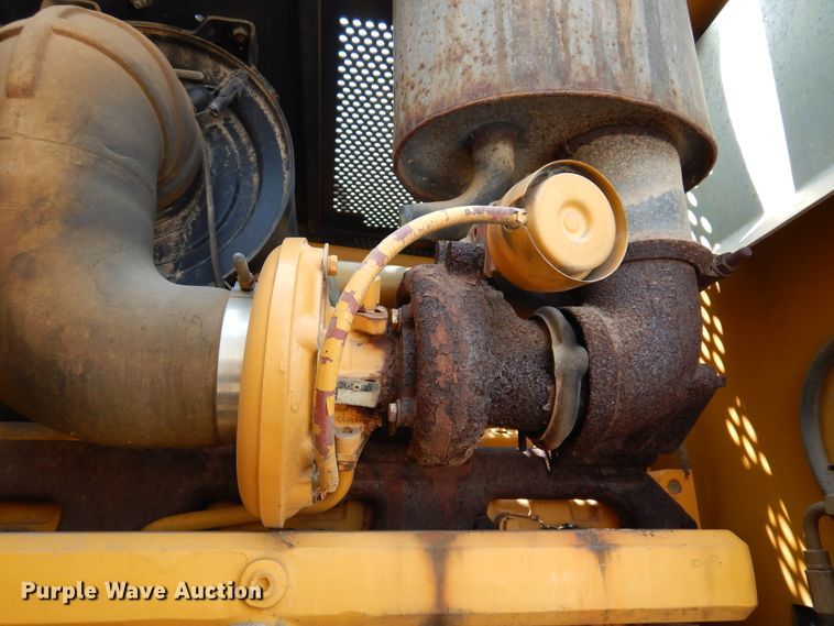 image for item DN1926 2002 John Deere 770CH  motor grader