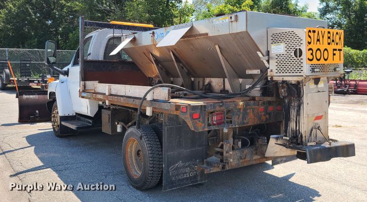 image for item ET9996 2009 GMC C5500  dump flatbed truck