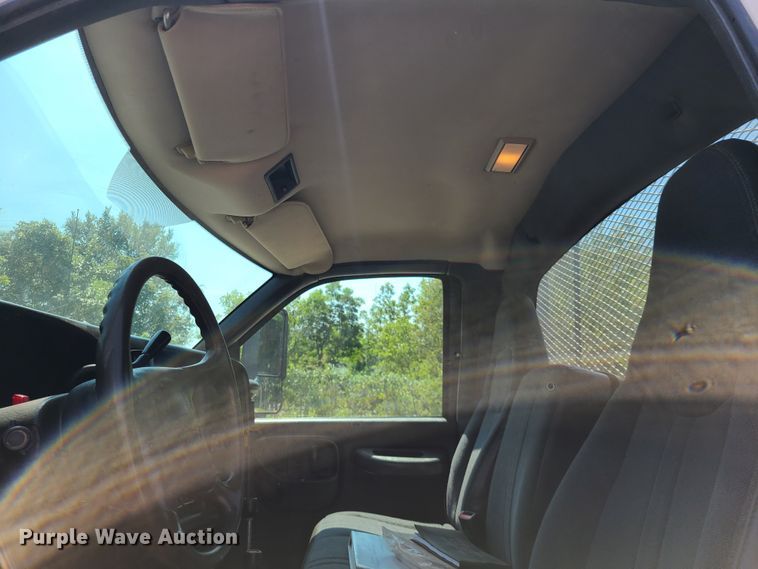 image for item ET9996 2009 GMC C5500  dump flatbed truck