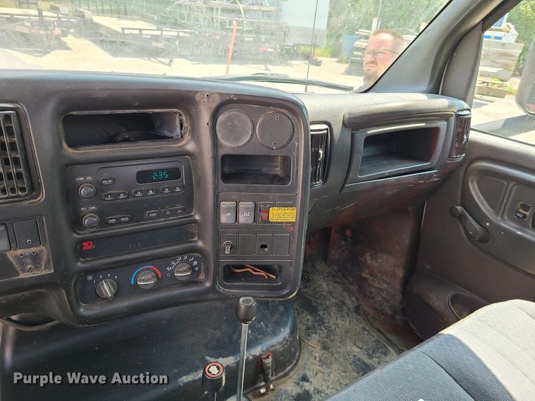 image for item ET9996 2009 GMC C5500  dump flatbed truck