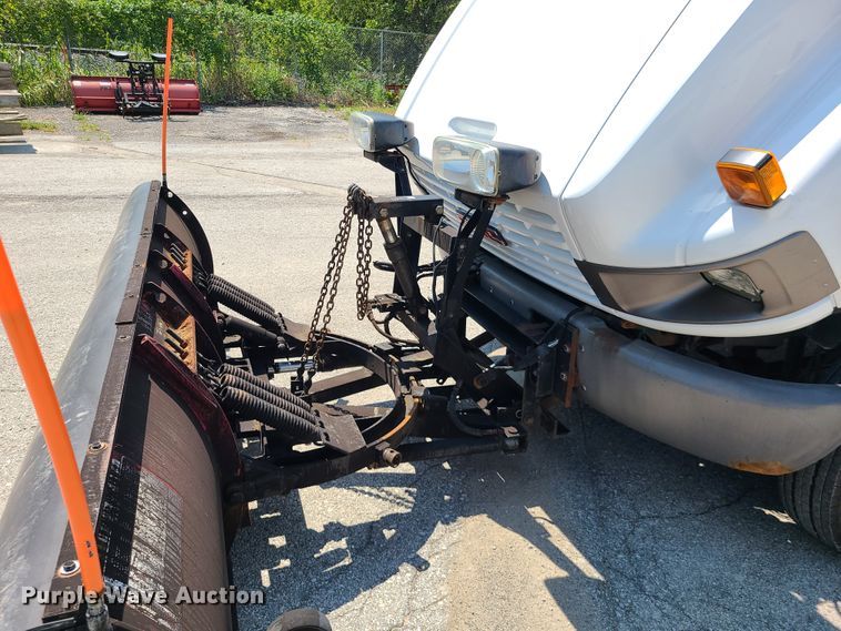 image for item ET9996 2009 GMC C5500  dump flatbed truck