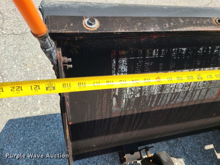 image for item ET9996 2009 GMC C5500  dump flatbed truck