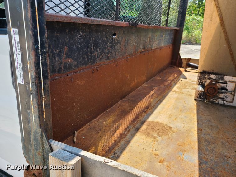 image for item ET9996 2009 GMC C5500  dump flatbed truck