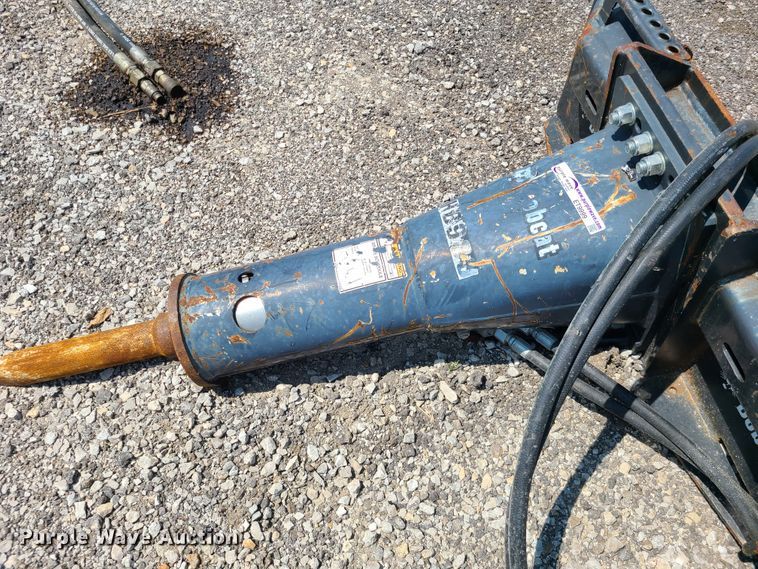 image for item ET9999 Bobcat HB980  skid steer breaker