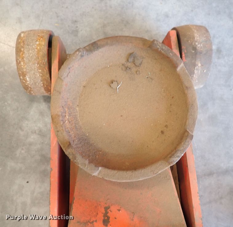 image for item EV9902 Lincoln H68052  floor jack