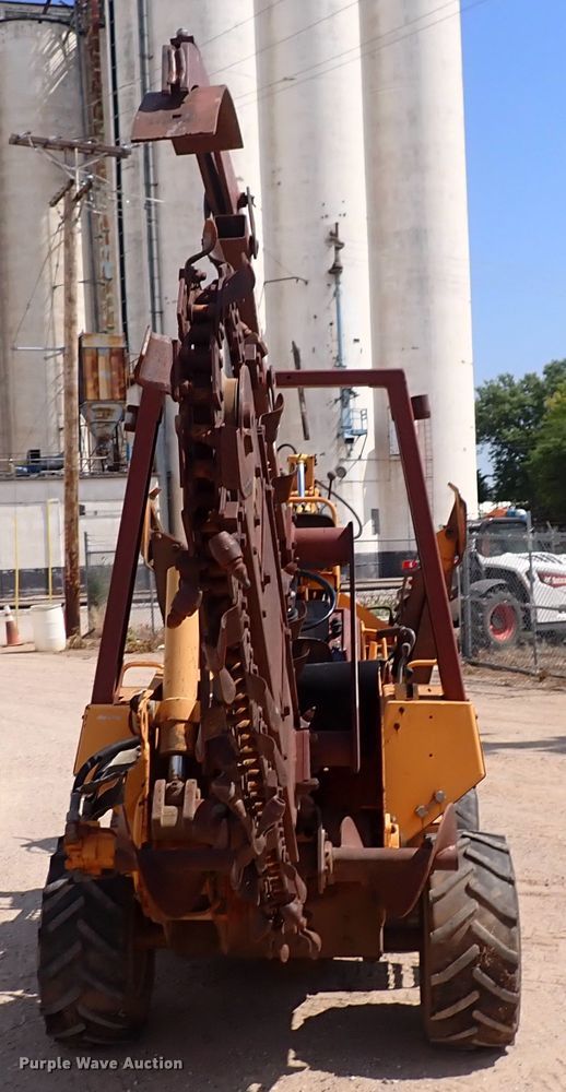 image for item EV9919 1994 Case 460  trencher