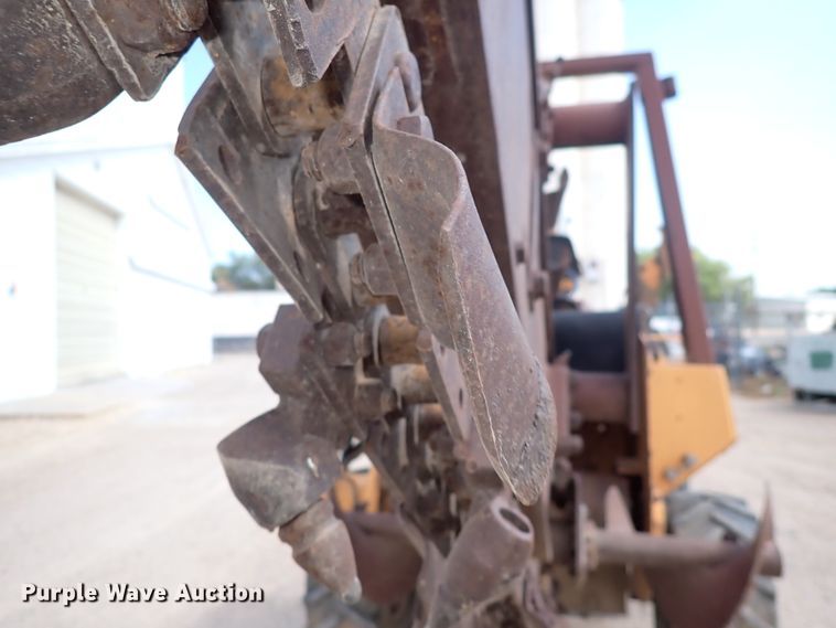 image for item EV9919 1994 Case 460  trencher