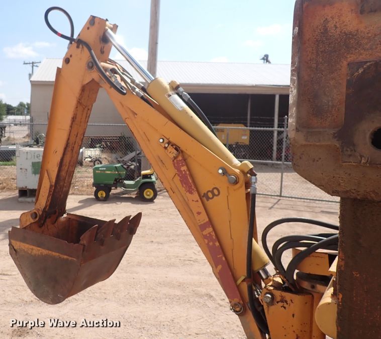 image for item EV9919 1994 Case 460  trencher