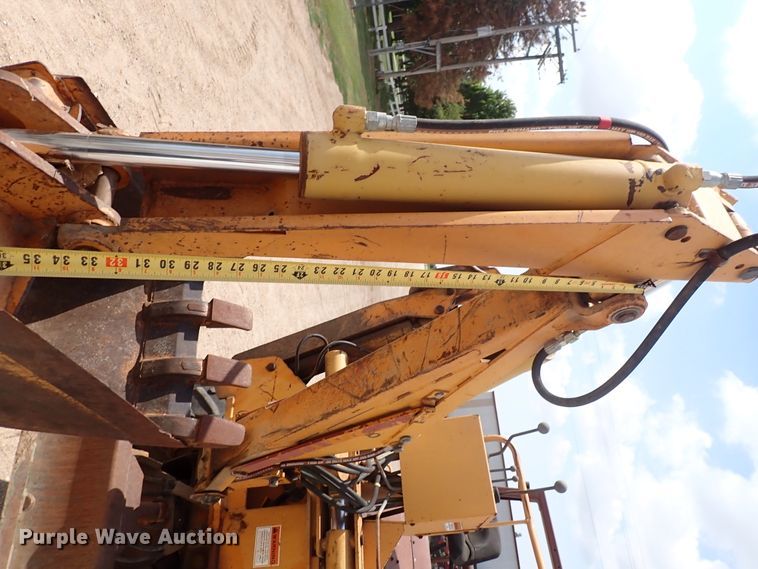 image for item EV9919 1994 Case 460  trencher