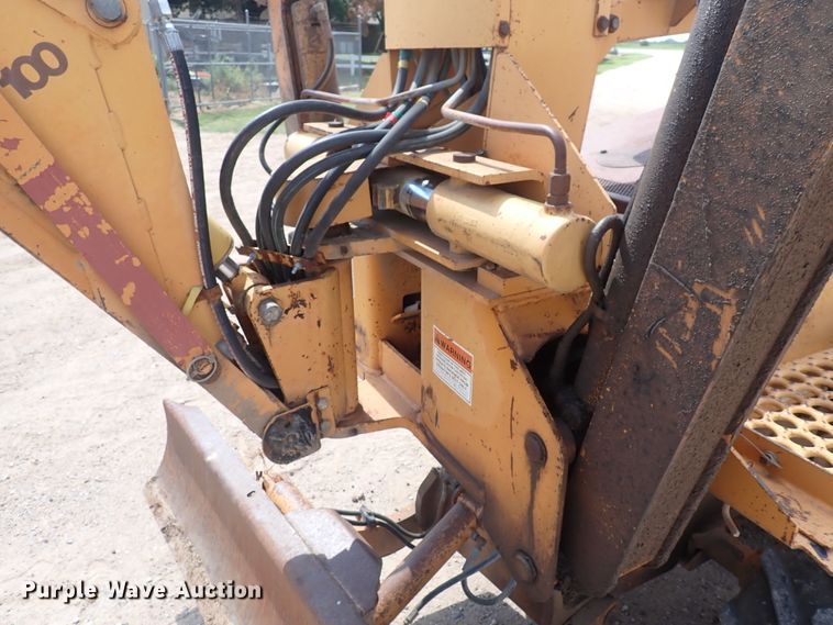 image for item EV9919 1994 Case 460  trencher