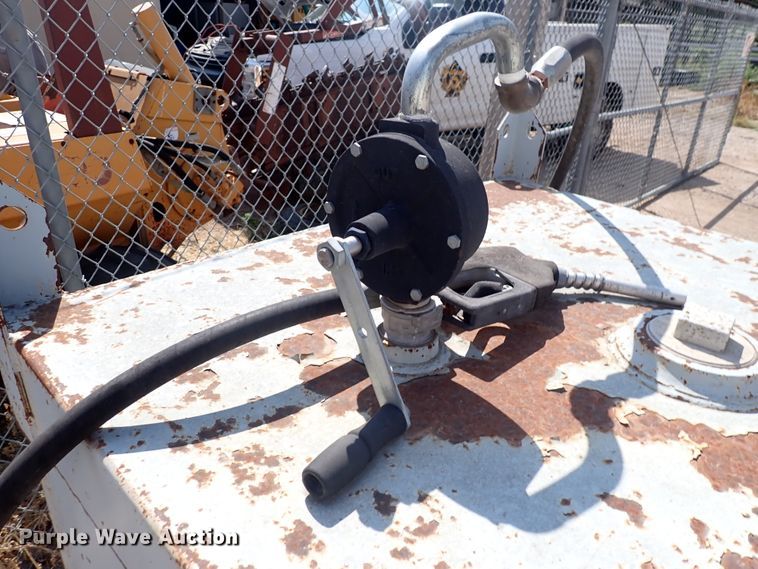 image for item EV9920 Fuel tank