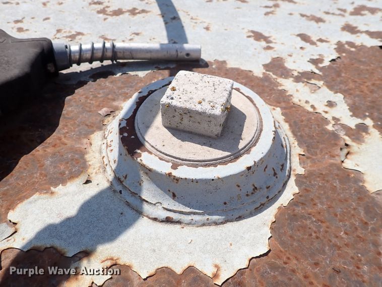 image for item EV9920 Fuel tank