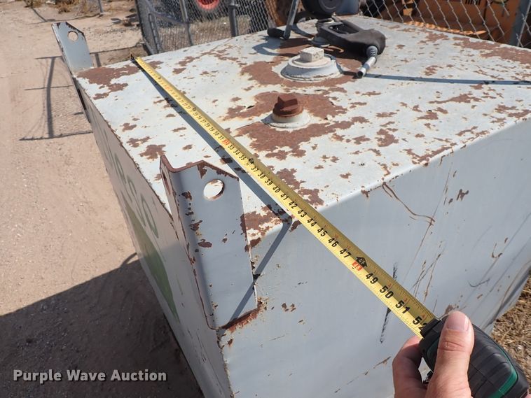 image for item EV9920 Fuel tank